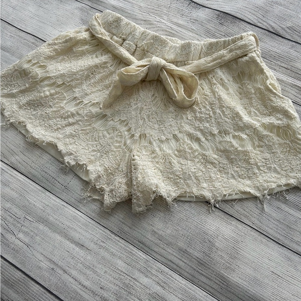 🛍️ Juniors Boutique Lace Shorts